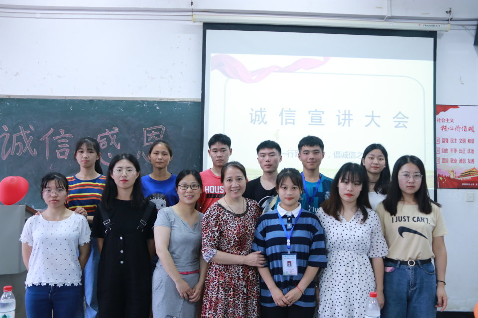 b46f12d117d24ef294a6caee6b2386e6.jpg b46f12d117d24ef294a6caee6b2386e6.jpg